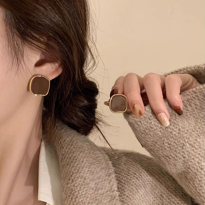 Trendy Brown Irregular Square Stud Earrings, 925 Sterling Silver Needle - Zariah's