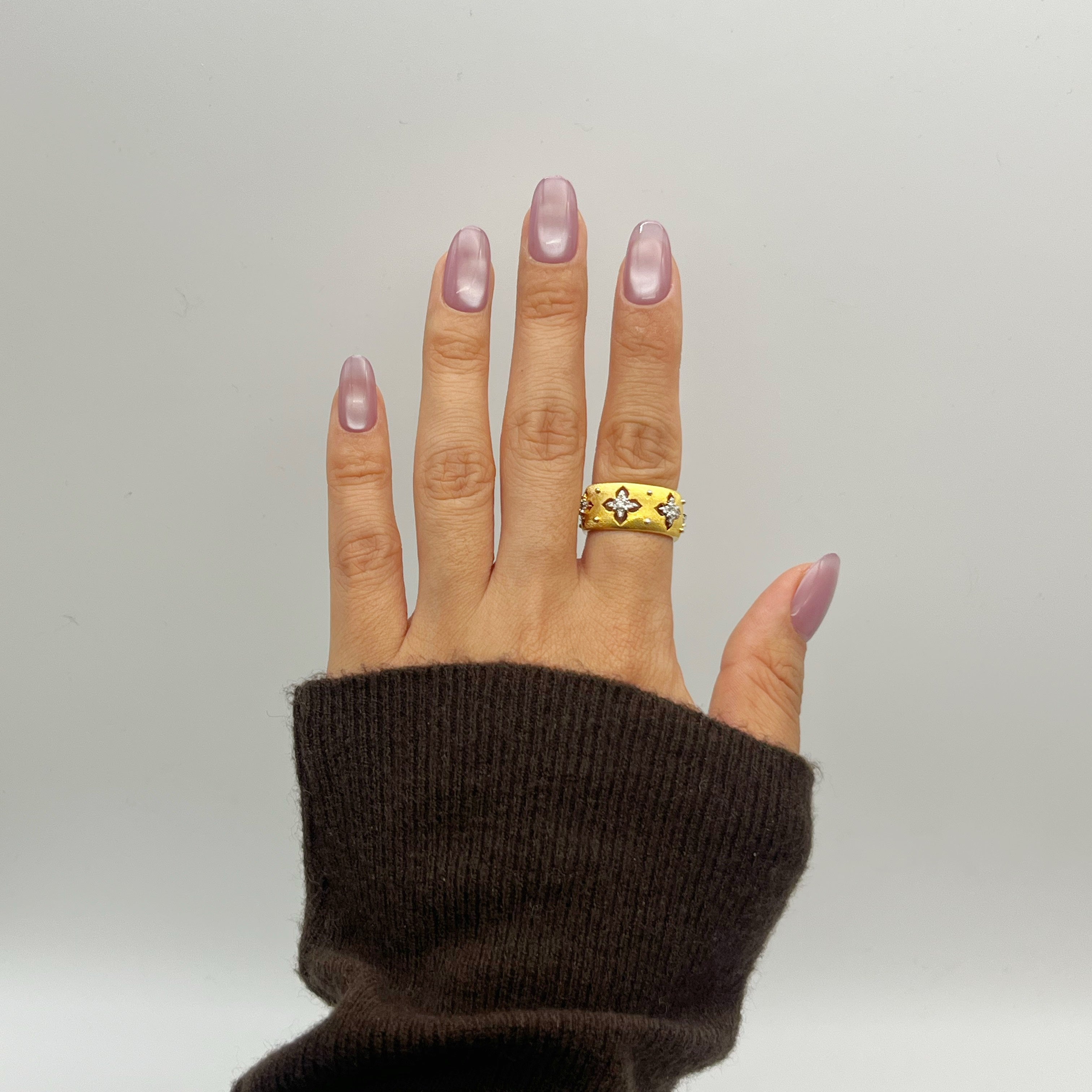 ZARIAH's CAT-EYE Purple Lavender - Zariah's