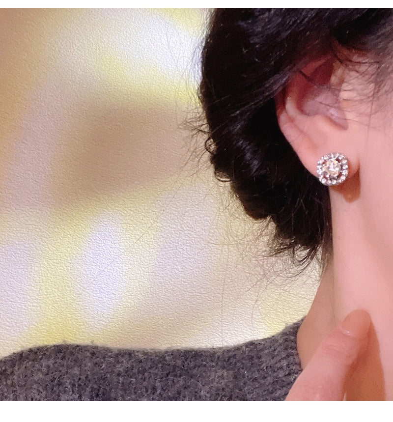 Sparkling Starry Stud Earrings – Silver Cube Design - Zariah's
