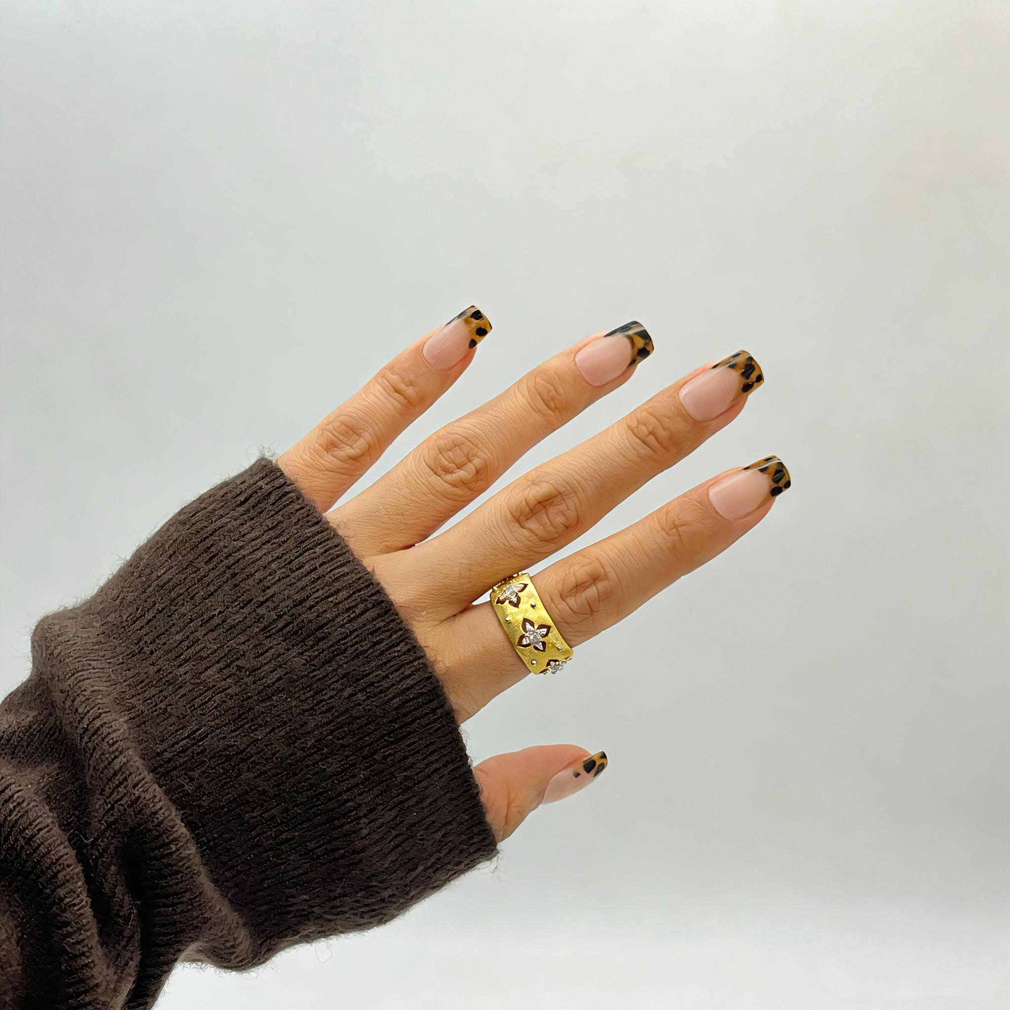 ZARIAH's ESSENTIAL Wild Leopard - Zariah's