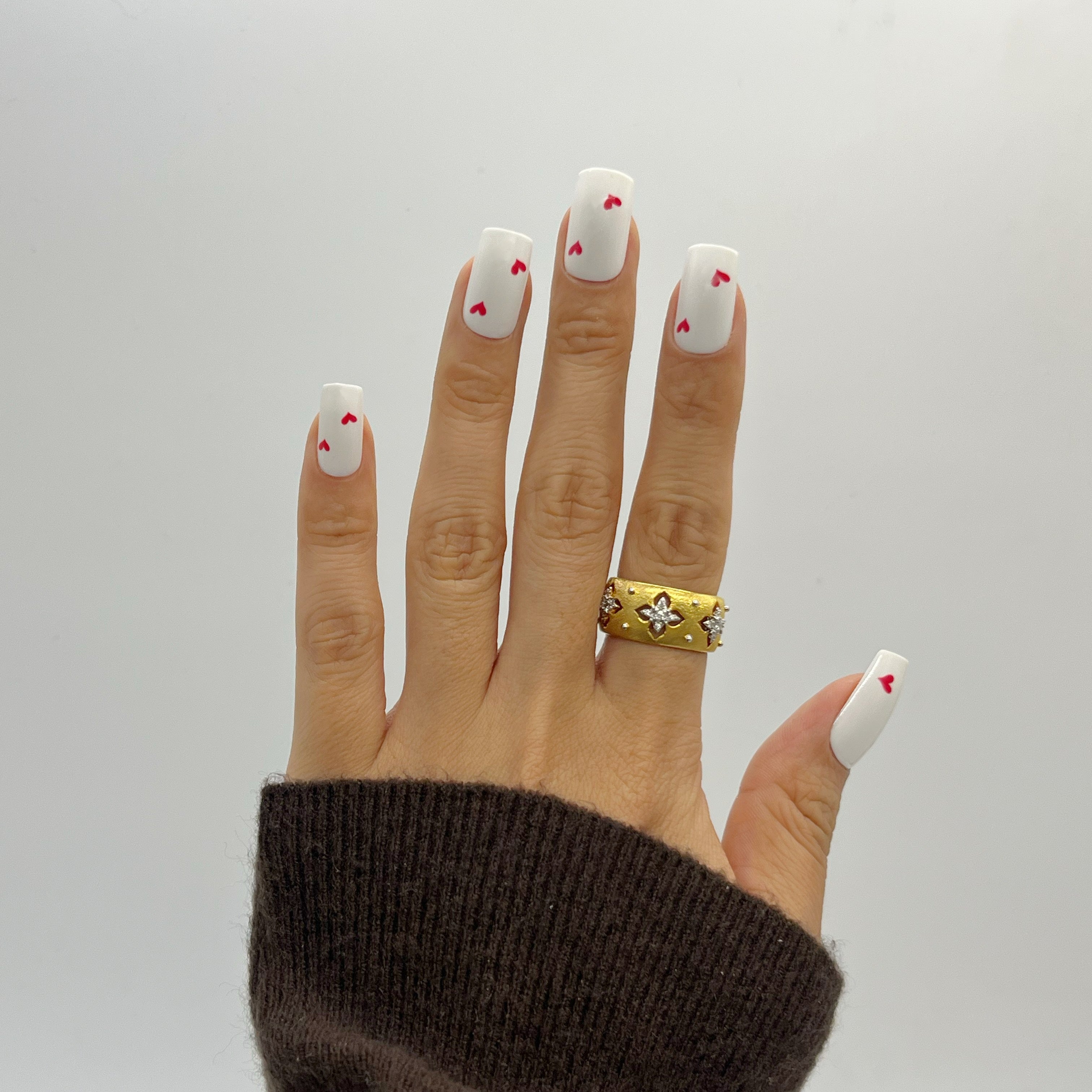 ZARIAH's ESSENTIAL White Valentines - Zariah's