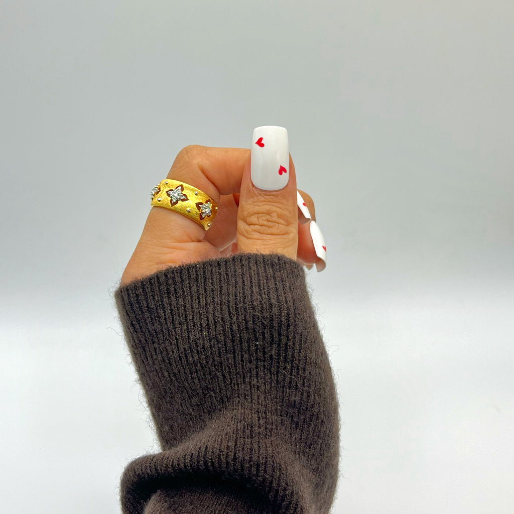 ZARIAH's ESSENTIAL White Valentines - Zariah's