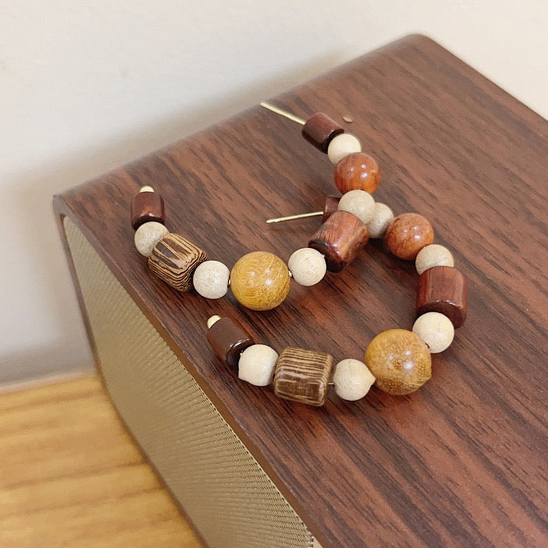Exquisite wooden vintage earrings. - Zariah's